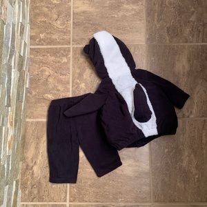 carters skunk costume